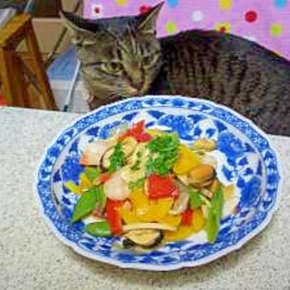 ムール貝とパンチェッタの海鮮野菜炒め